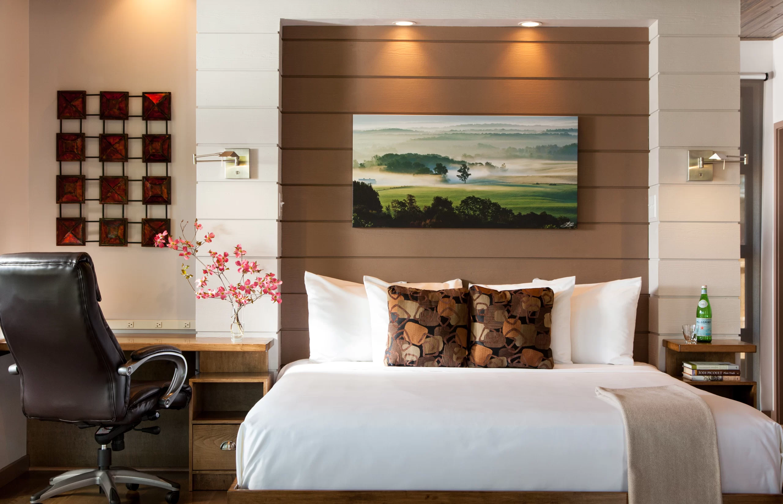 The Iris Inn Bed & Breakfast - Where to Stay